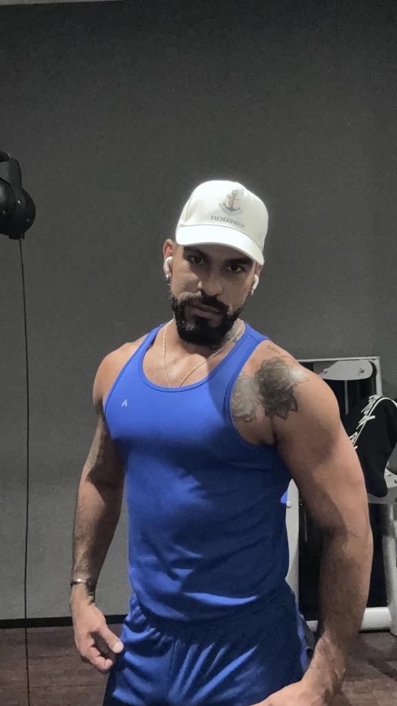 Chico busca chica en Alicante: 