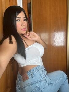 677694194: Chica busca chico en Madrid