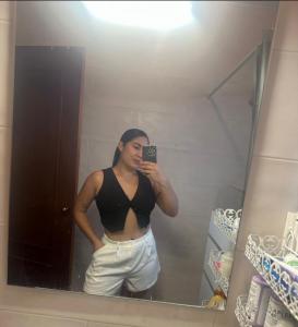 637478841: Chica busca chico en Málaga