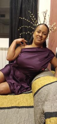 610172180: Chica busca chico en Barcelona