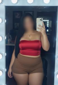 647989536: Chica busca chico en Madrid