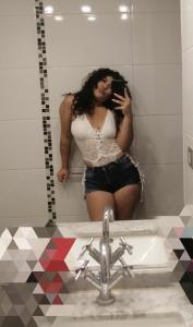 643219126: Chica busca chico en Valencia