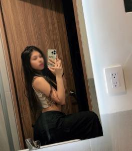 614893885: Chica busca chico en Badajoz