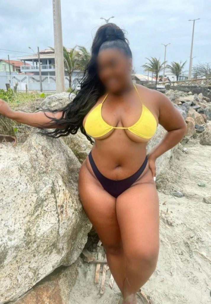 Chica busca chico en Cádiz: 