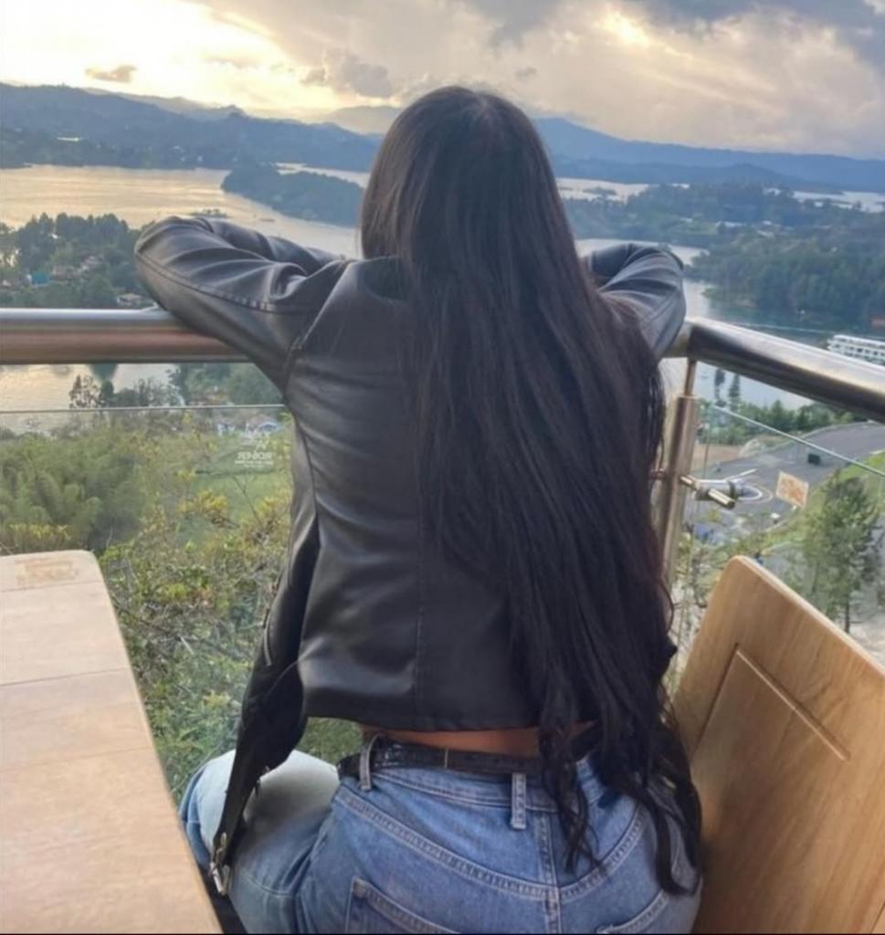 Chica busca chico en Tenerife: 