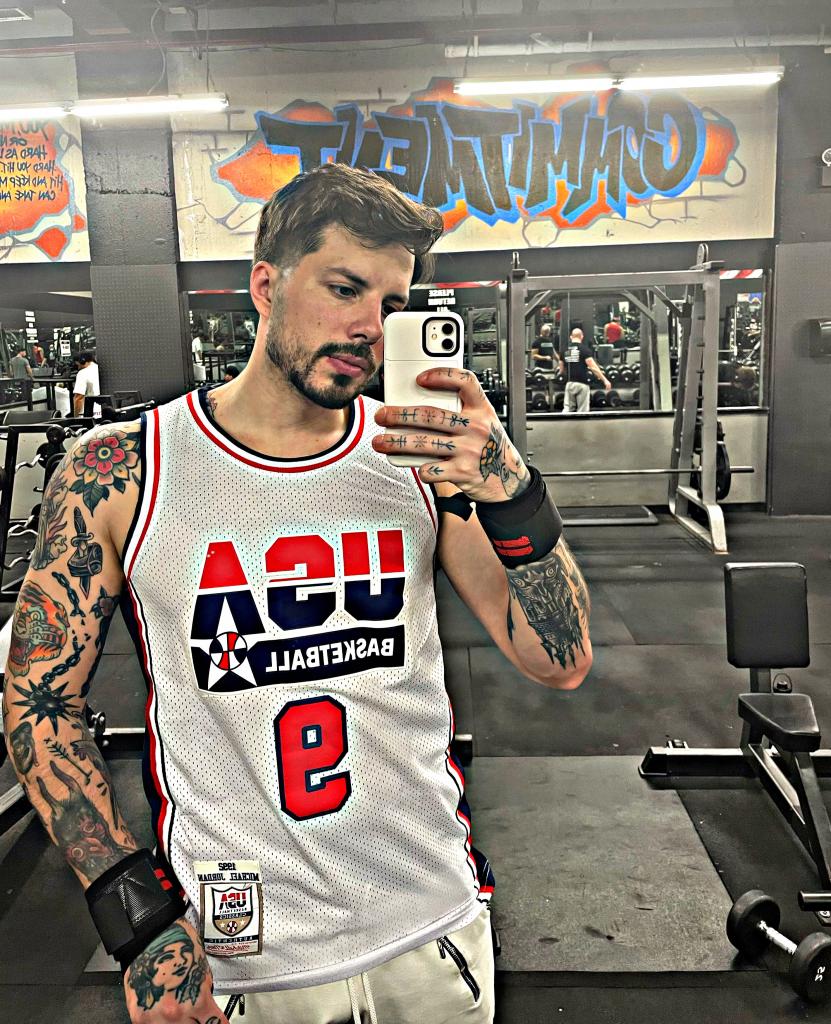 675314778: Chico busca chica en Barcelona