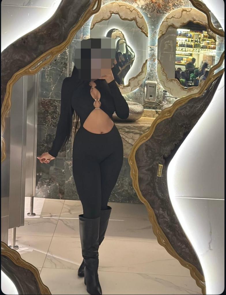 Chica busca chico en Barcelona: 