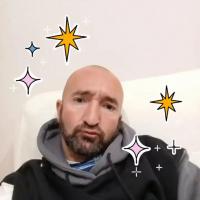 697985163: Chico busca chica en Murcia