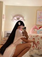 664423771: Chica busca chico en Barcelona