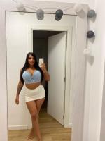 663039935: Chica busca chico en Almería