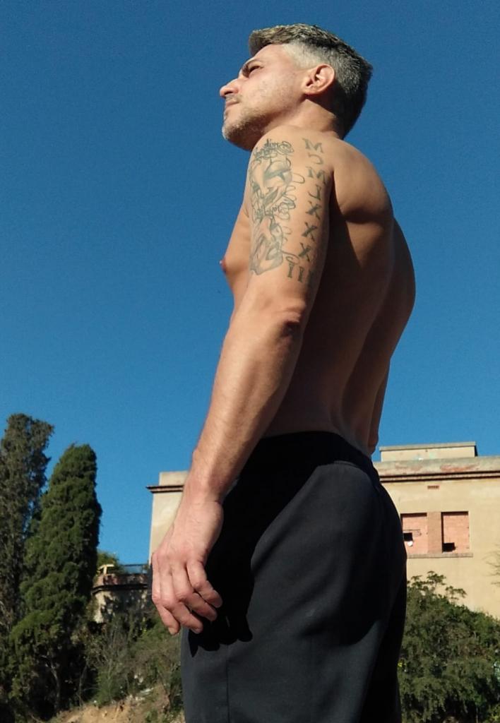 Chico busca chica en Barcelona: 