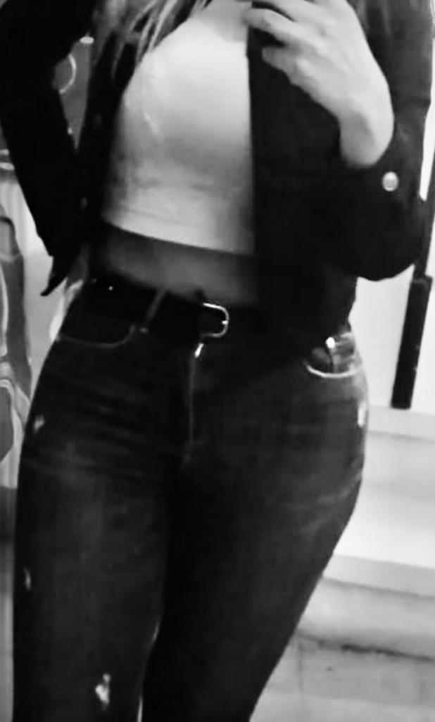 Chica busca chico en Menorca: 