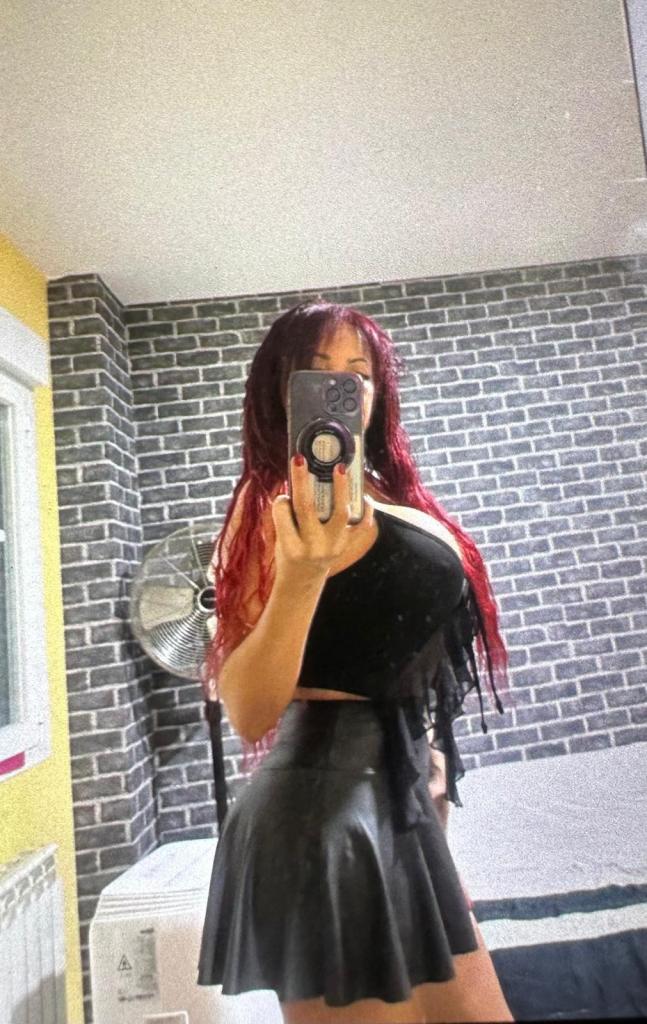 Chica busca chico en Asturias: 