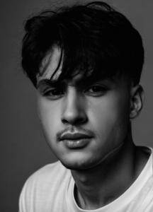 602094971: Chico busca chica en Lugo