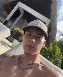 634126179: Chico busca chica en Barcelona