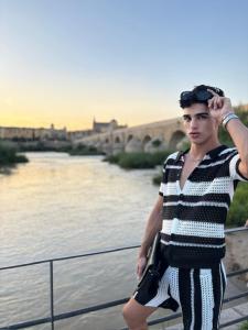 Chico busca chica en Valladolid: 