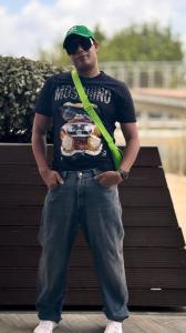 Chico busca chica en Sevilla: 