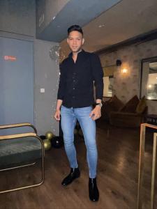 Chico busca chica en Huelva: 