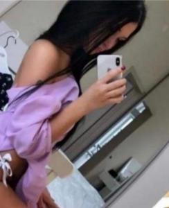 634177945: Chica busca chico en La Coruña