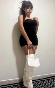 656368187: Transexual en La Coruña