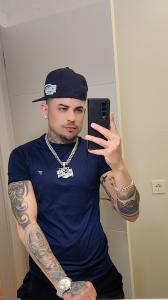 Chico busca chica en Valencia: 