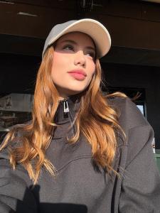 Chica busca chico en Ibiza: 