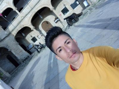 Chico busca chica en Barcelona: 