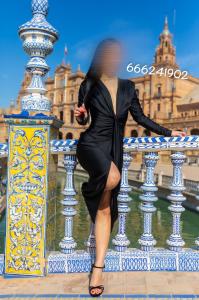 Chica busca chico en Sevilla: 