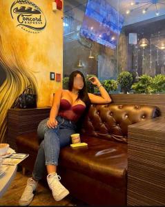 633413428: Chica busca chico en Navarra