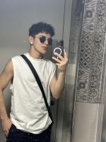 613850779: Chico busca chica en Madrid