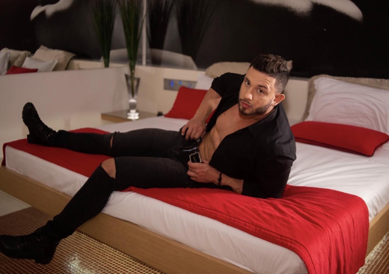 Chico busca chica en Madrid: 