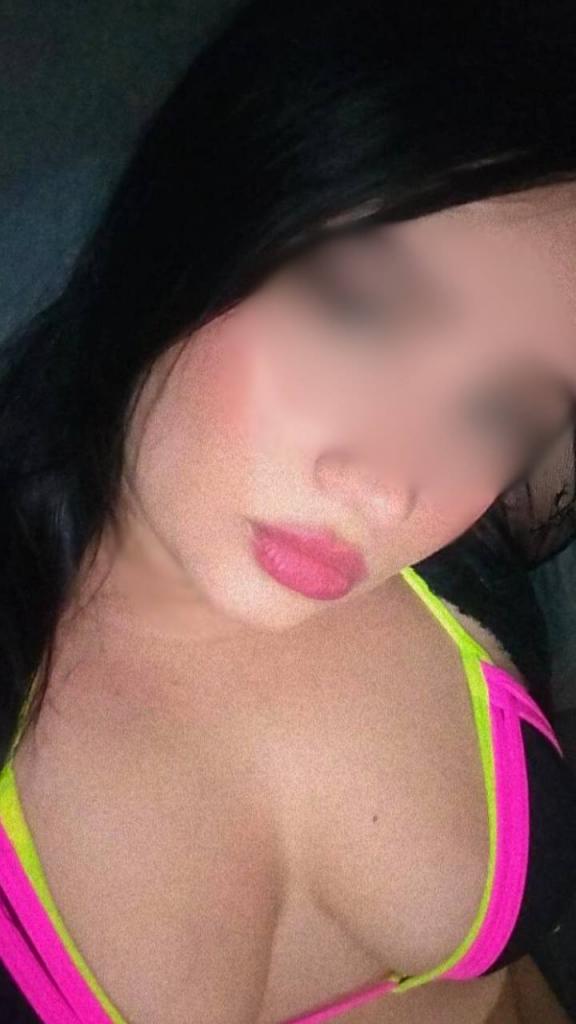642665892: Chica busca chico en Tarragona