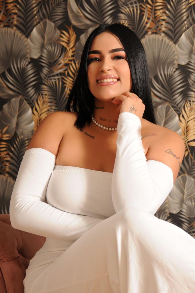 663582673: Chica busca chico en Murcia