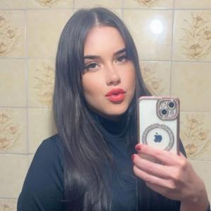 637565860: Chica busca chico en Murcia