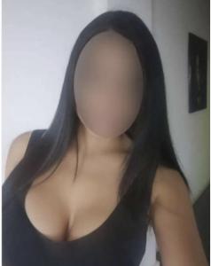 Chica busca chico en Cádiz: 