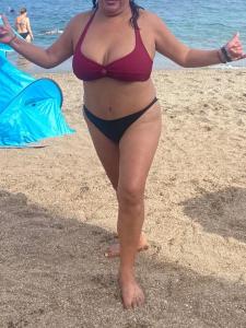 Chica busca chico en Almería: 