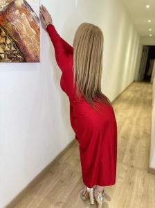 674024677: Chica busca chico en Barcelona