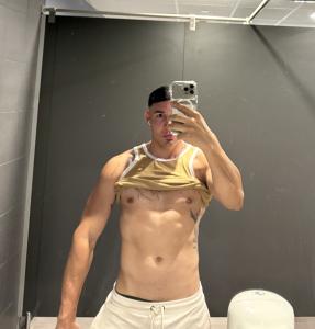 Chico busca chica en Valencia: 