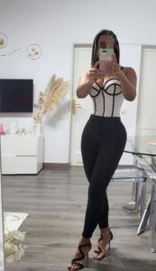 Chica busca chico en Asturias: 