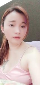 688141884: Chica busca chico en Barcelona