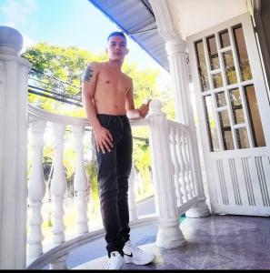 Chico busca chica en Barcelona: 