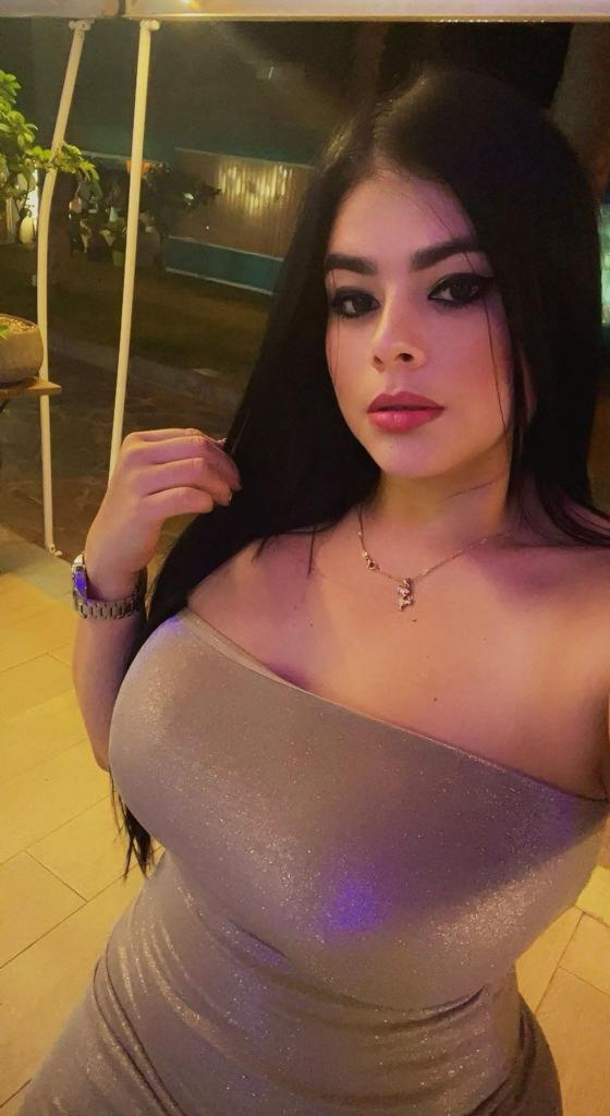 672597441: Chica busca chico en Tenerife