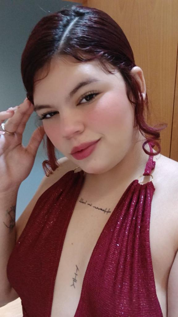 643895816: Chica busca chico en Sevilla