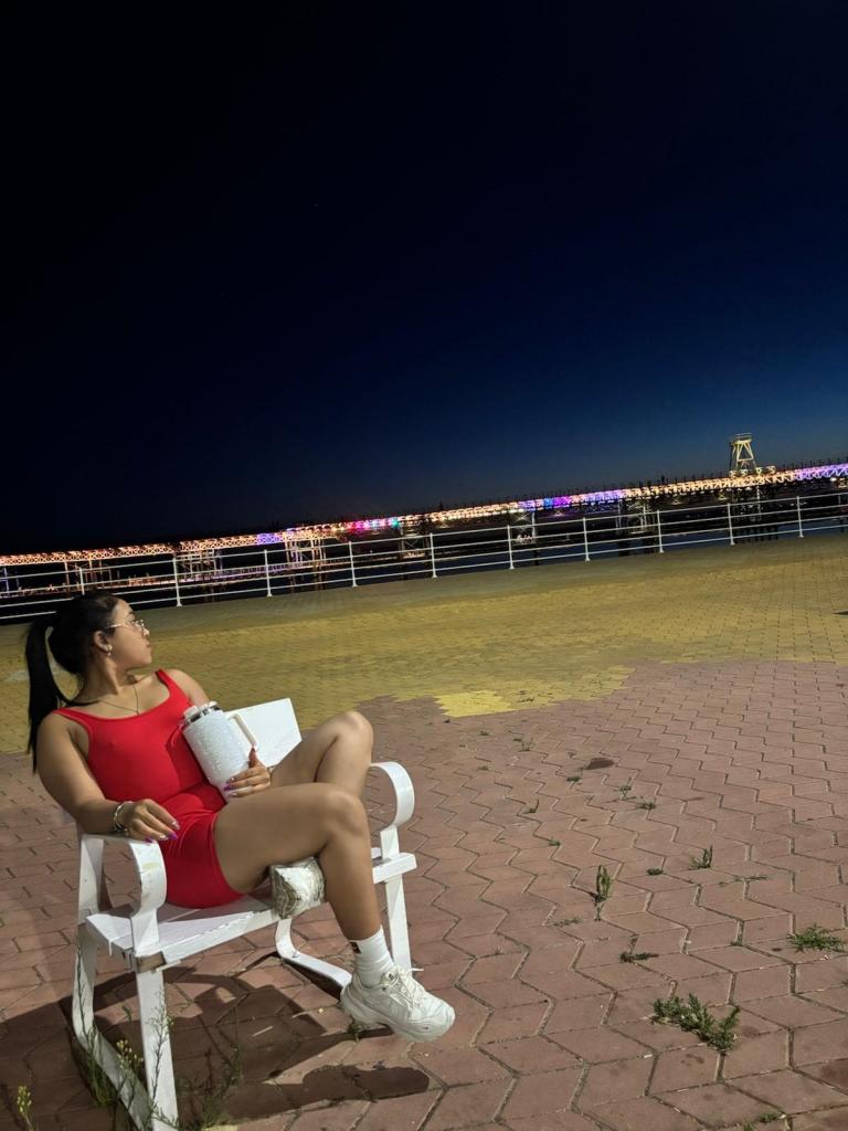 Chica busca chico en Huelva: 