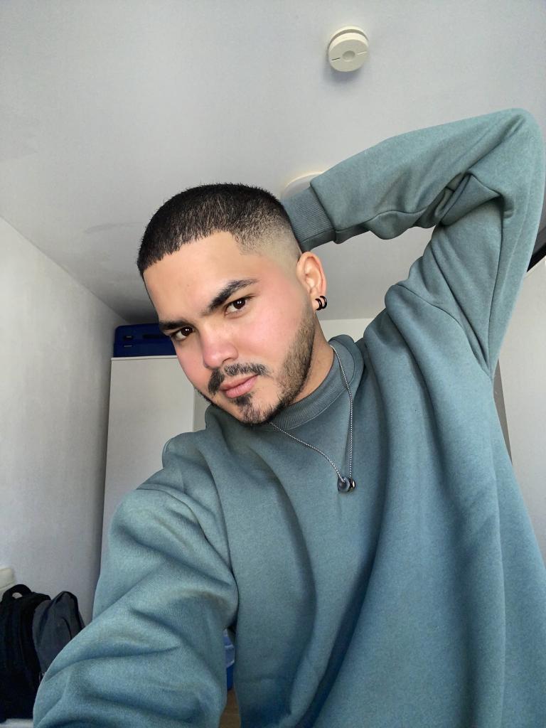 Chico busca chica en Alicante: 