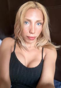 648571287: Travesti en Barcelona