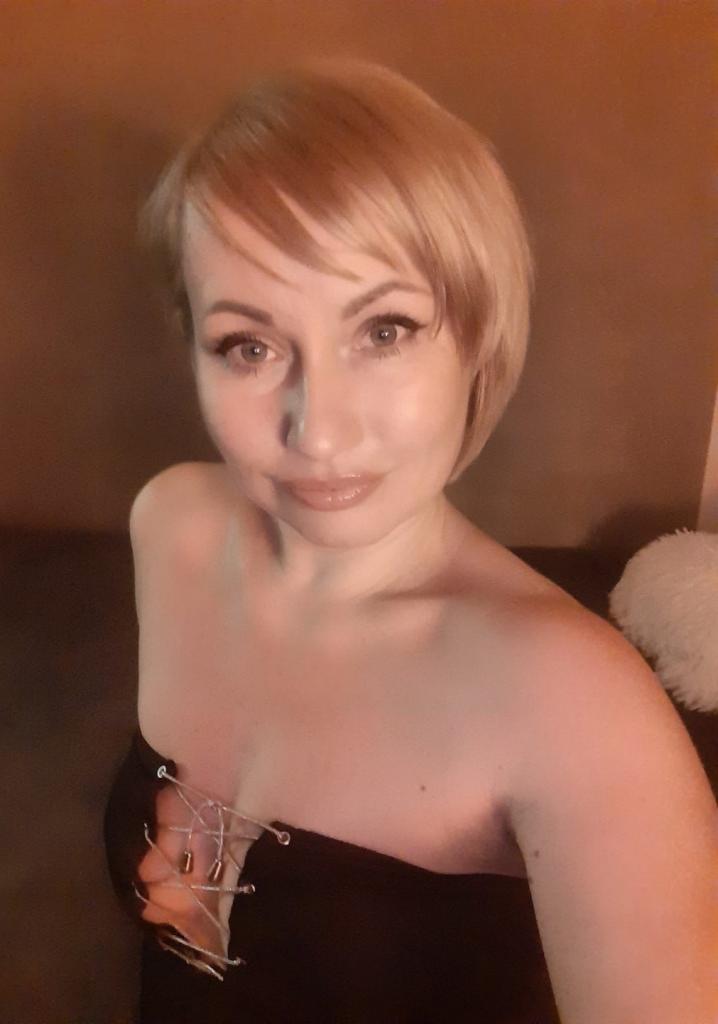 Chica busca chico en Granada: 