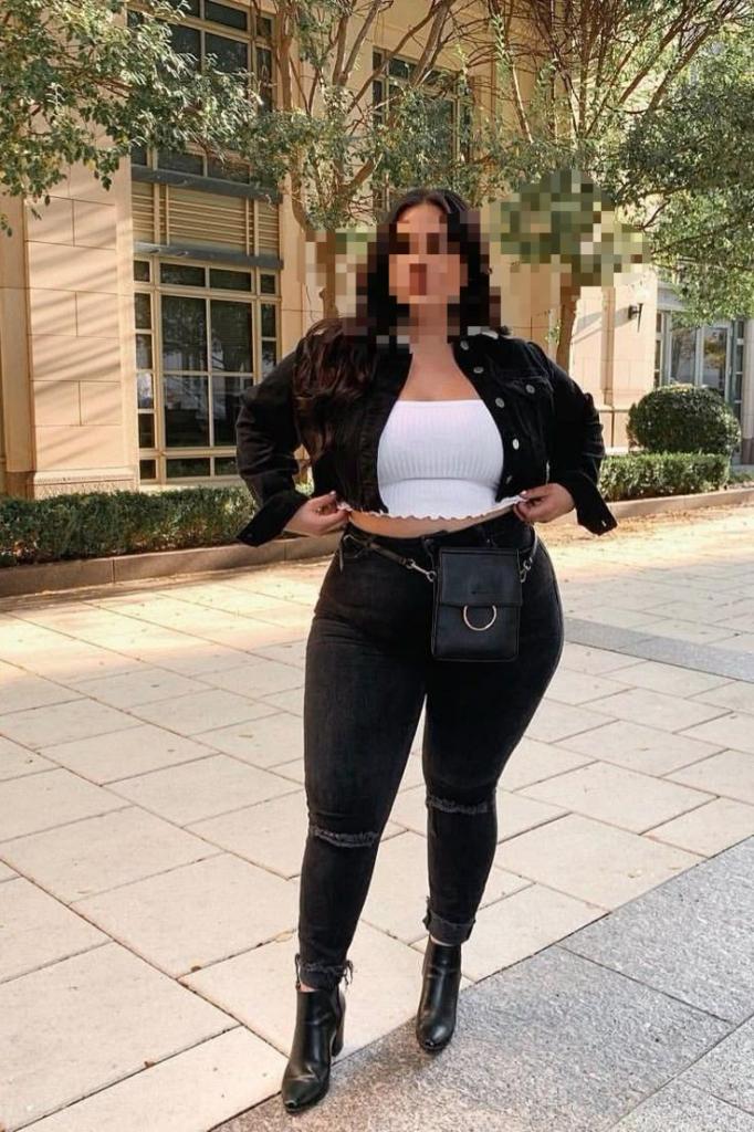 Chica busca chico en Barcelona: 