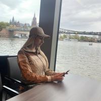 613628661: Chica busca chico en Madrid