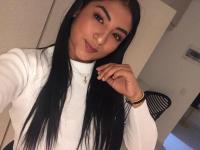 742093506: Chica busca chico en La Coruña